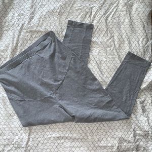 Maternity XL leggings